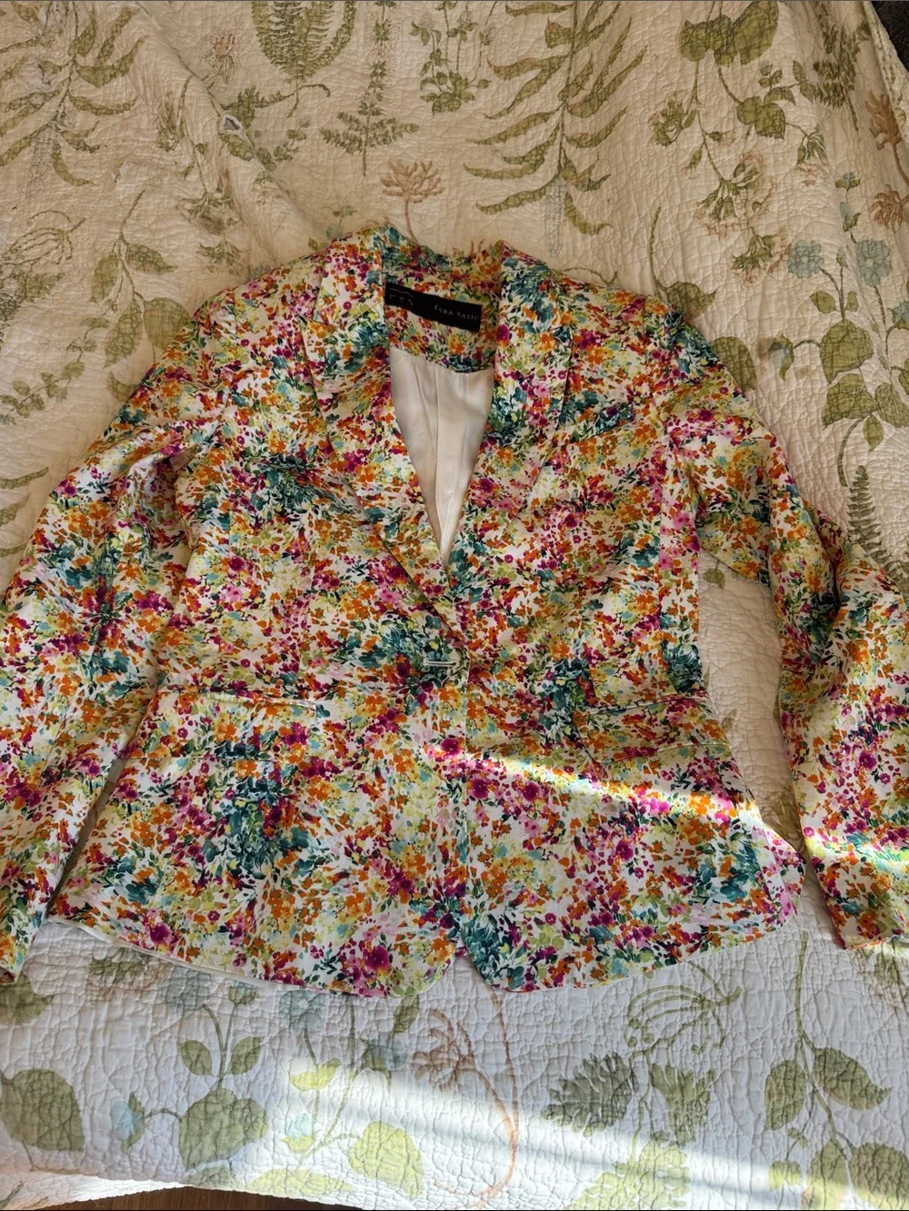 Zara Multicolor Floral Blazer in Pink, Green & Yellow - Picture 10 of 12